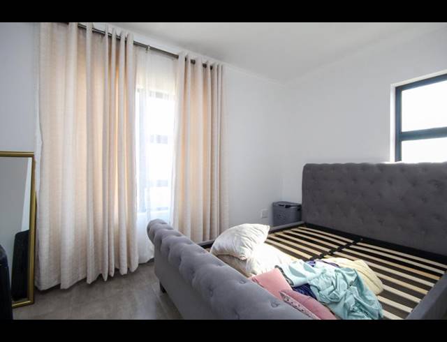 3 BEDROOM HOUSE FOR SALE IN THATCHFIELD